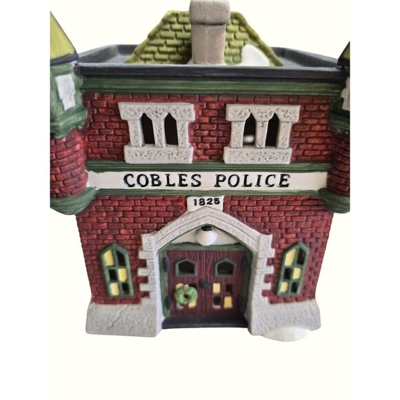 Heritage Village Collection Dickens Village Series Cobles Police Station Handpai - Picture 6 of 11